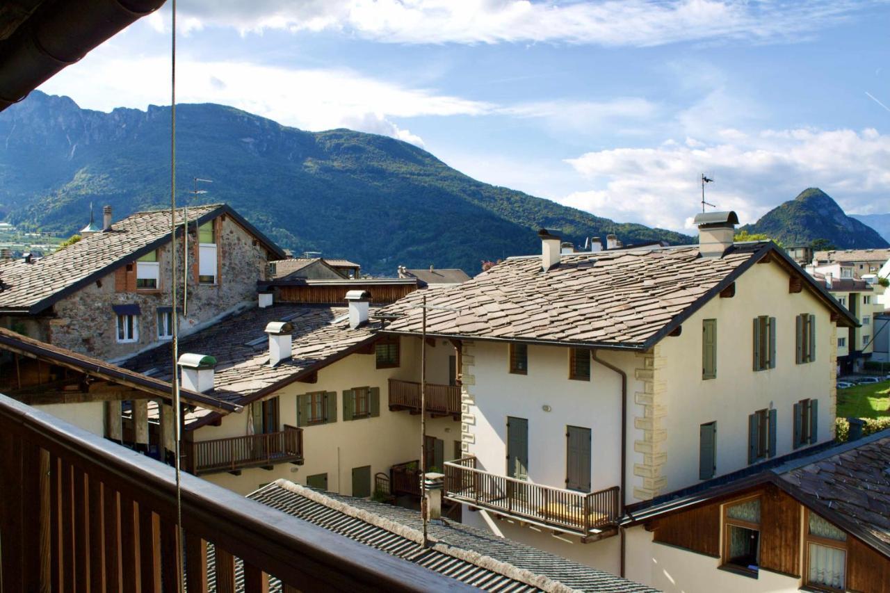 Alla Piazzetta Pergine Valsugana OSPITAR Trento Esterno foto